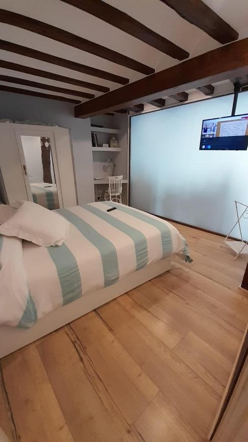 Burgo Precioso Apartamento Al Lado De La Catedral מראה חיצוני תמונה