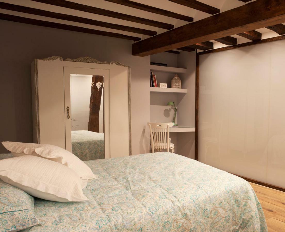 Burgo Precioso Apartamento Al Lado De La Catedral מראה חיצוני תמונה